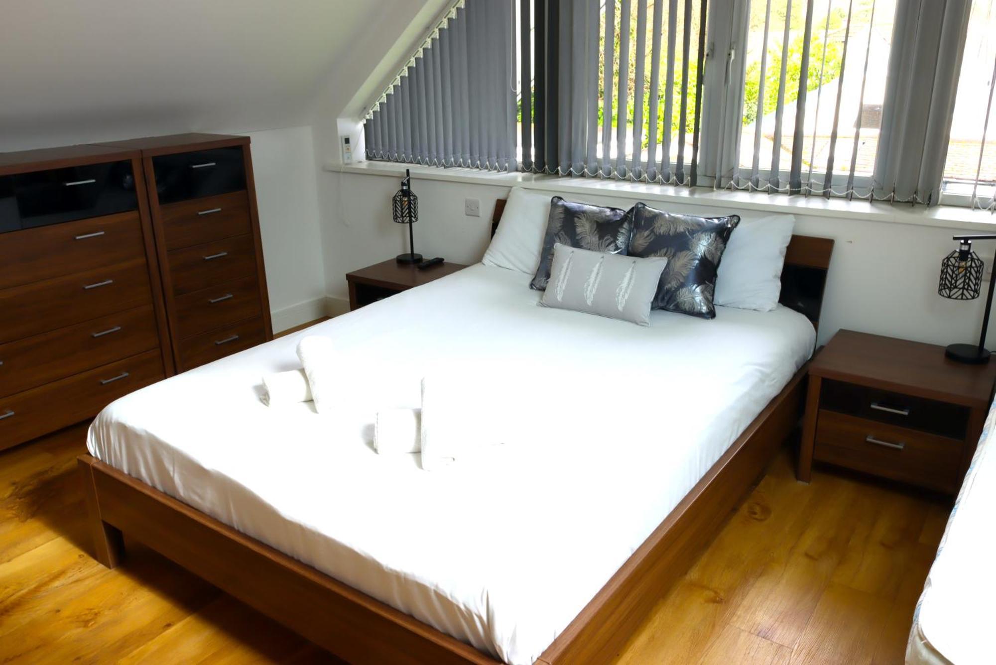 Four Corners Holiday Home Hot Tub & Sauna Ferndown Zewnętrze zdjęcie