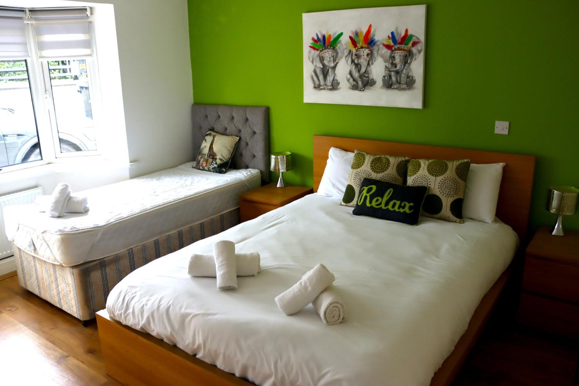 Four Corners Holiday Home Hot Tub & Sauna Ferndown Zewnętrze zdjęcie