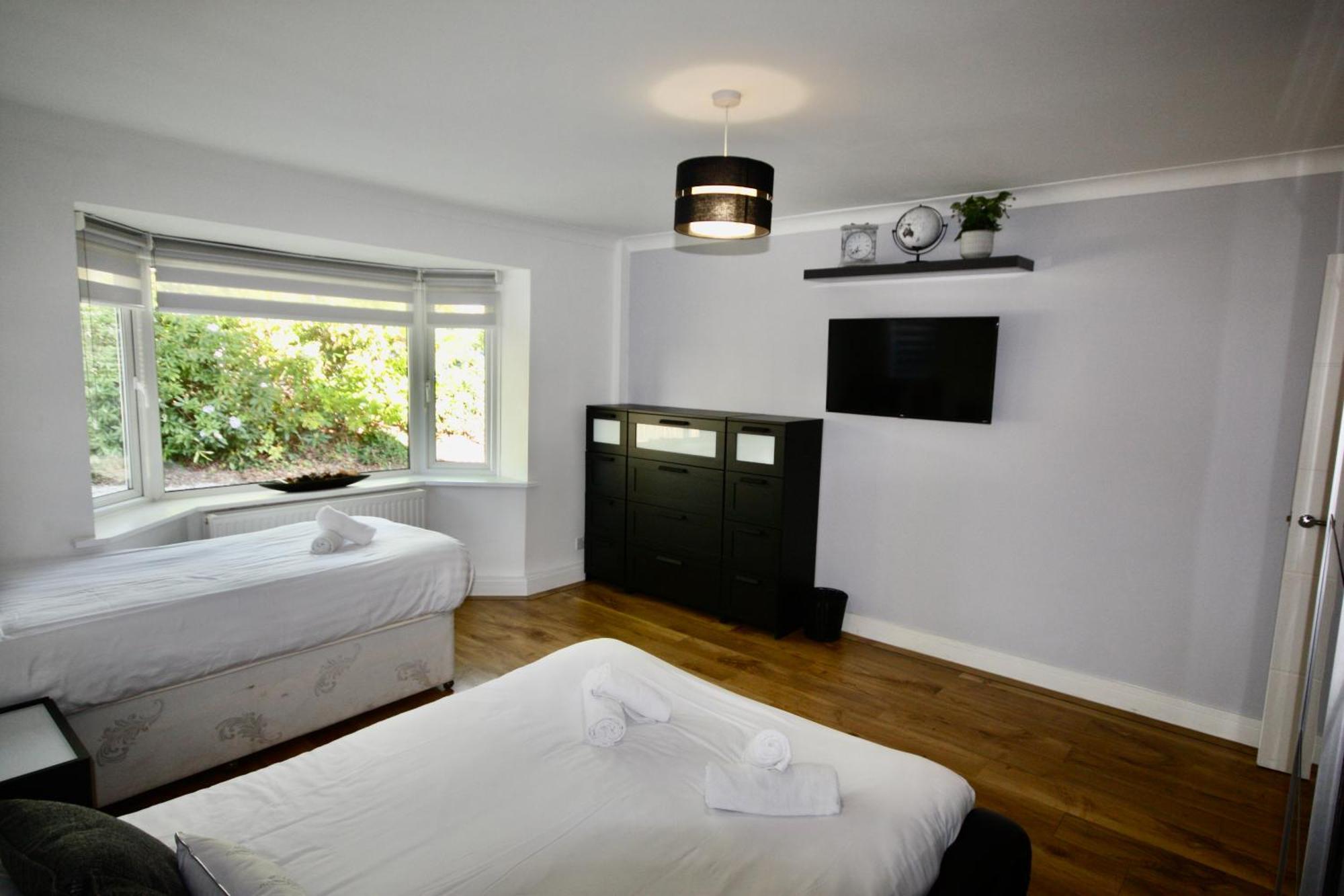 Four Corners Holiday Home Hot Tub & Sauna Ferndown Zewnętrze zdjęcie